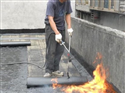 Chống thấm hiệu quả sàn mái nhà hay sàn nhà vệ sinh bằng màng bitum khò nóng